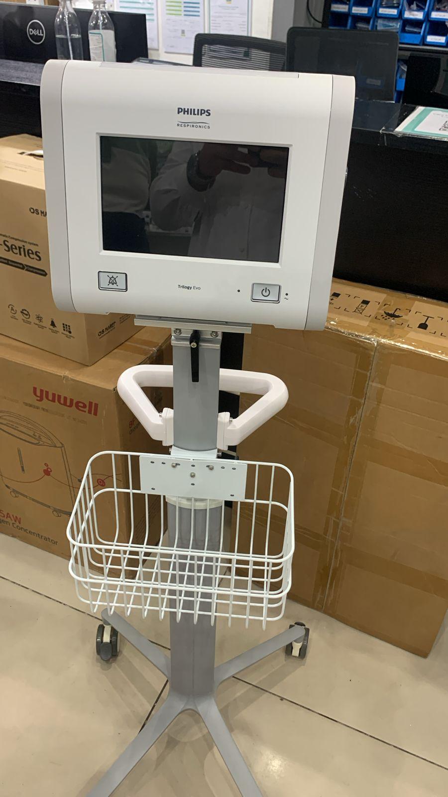 1680501000029855088.jpg Vital Signs Monitor Trolley - الصورة 1